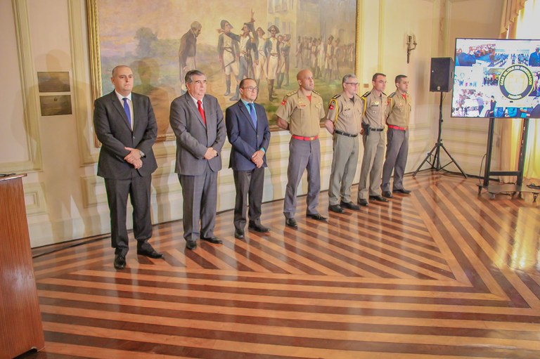 Superintendente do Detran-PB é agraciado com Medalha da Casa Militar do Governador